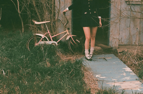 bicycle-dress-girl-hipster-vintage-Favim.com-286645